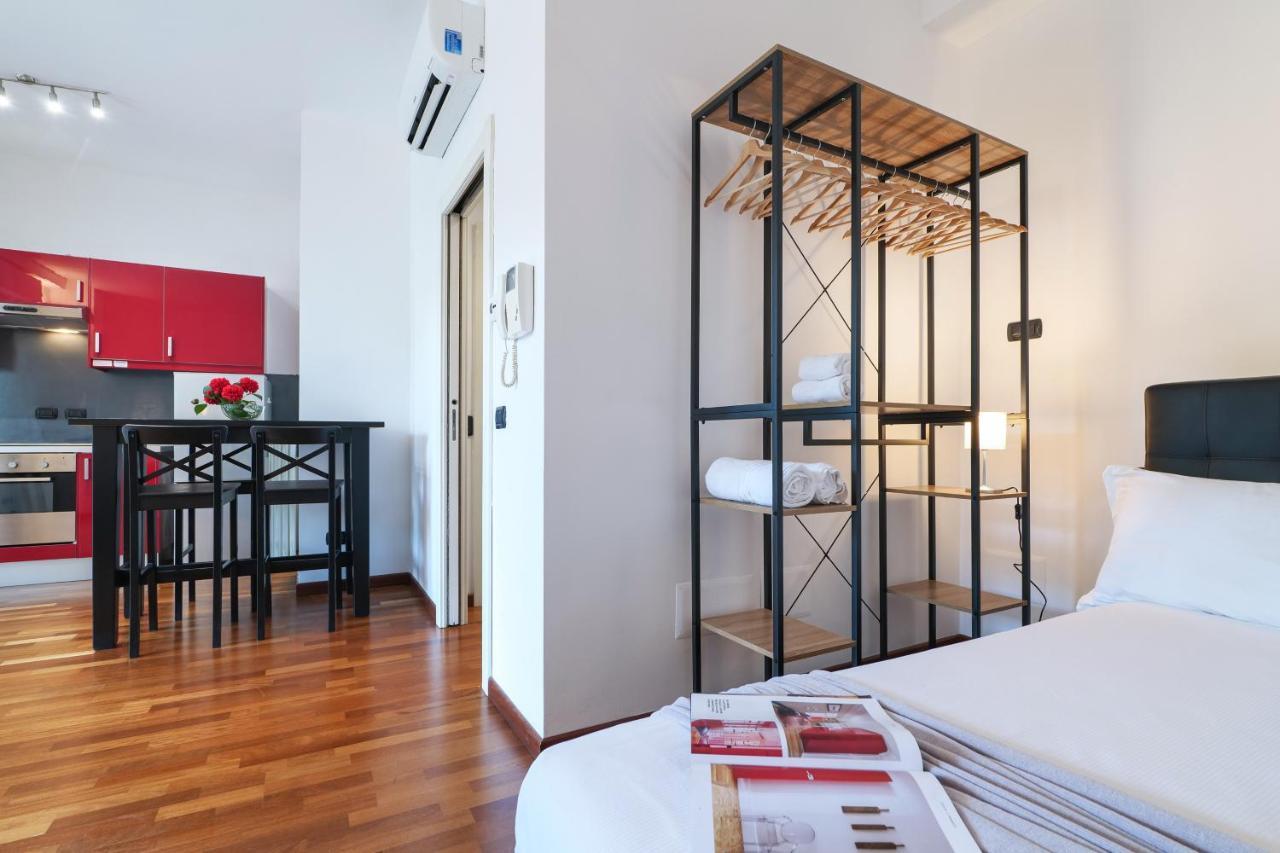 Contempora Apartments - Monolocale Con Terrazza Via F. De Sanctis, 41 Milaan Buitenkant foto
