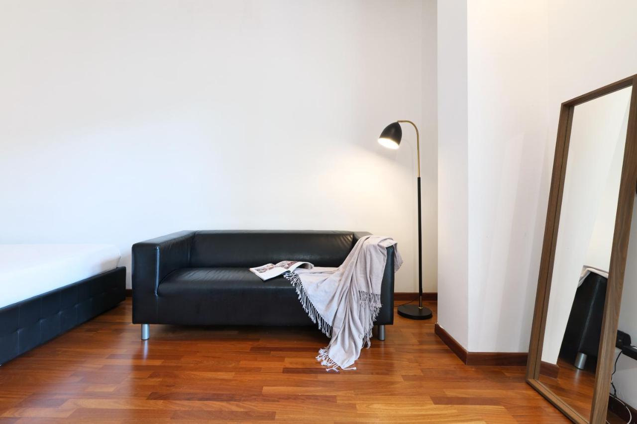 Contempora Apartments - Monolocale Con Terrazza Via F. De Sanctis, 41 Milaan Buitenkant foto